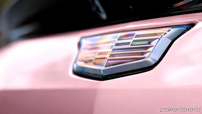 Il leggendario Pink Cadillac di Mary Kay diventa elettrico | Carscoops